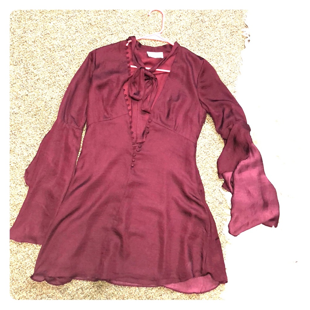 New S vestique dress